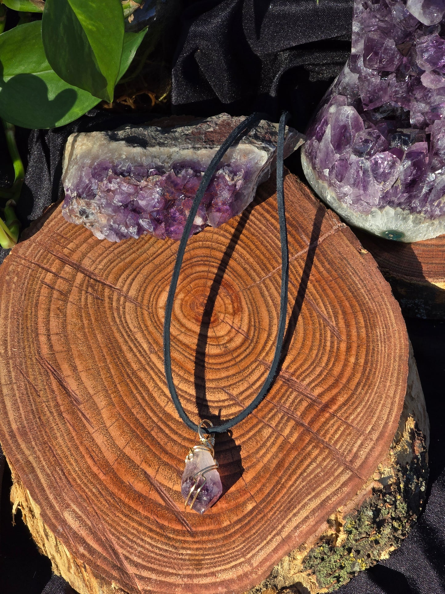 Dreamy Embrace - Raw Amethyst Point