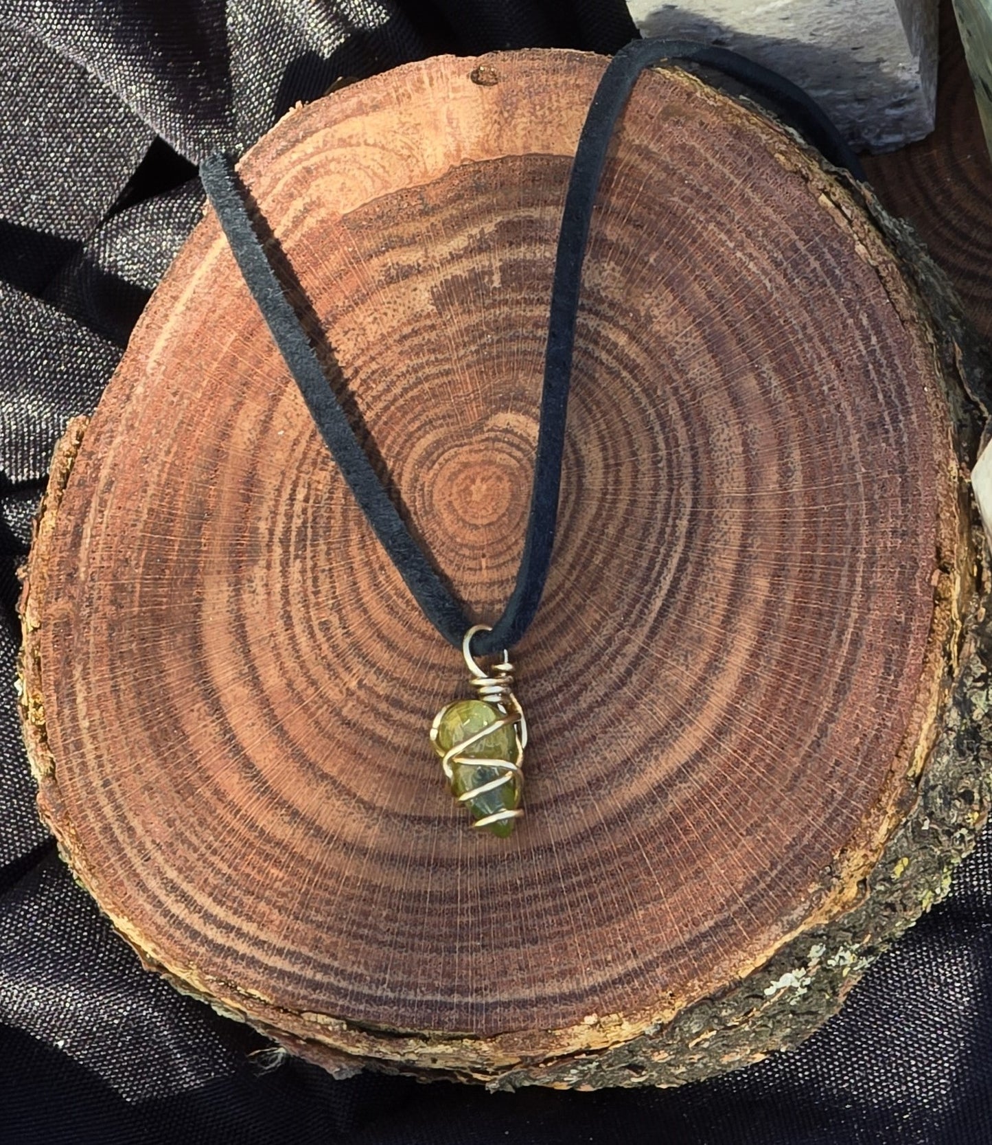 Drop of Earth - Peridot