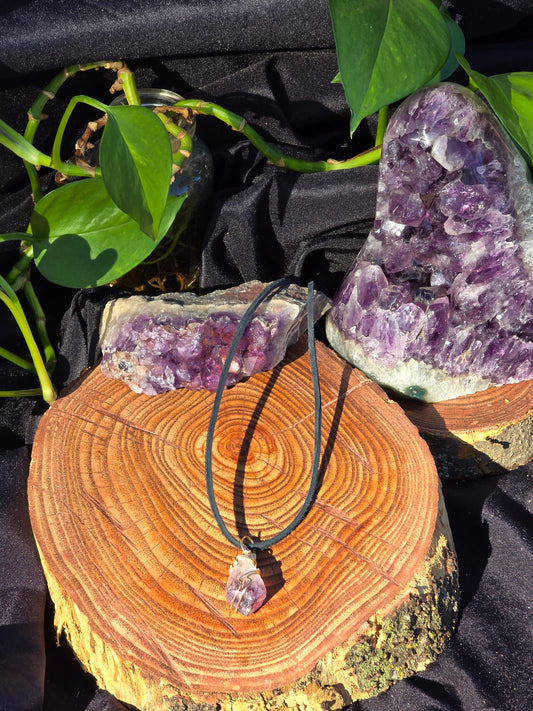 Dreamy Embrace - Raw Amethyst Point