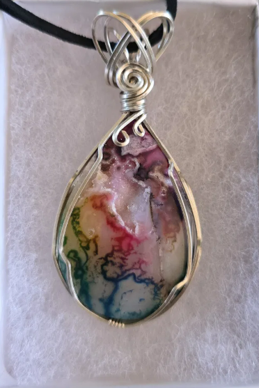 Sovereign (Watermelon Agate)